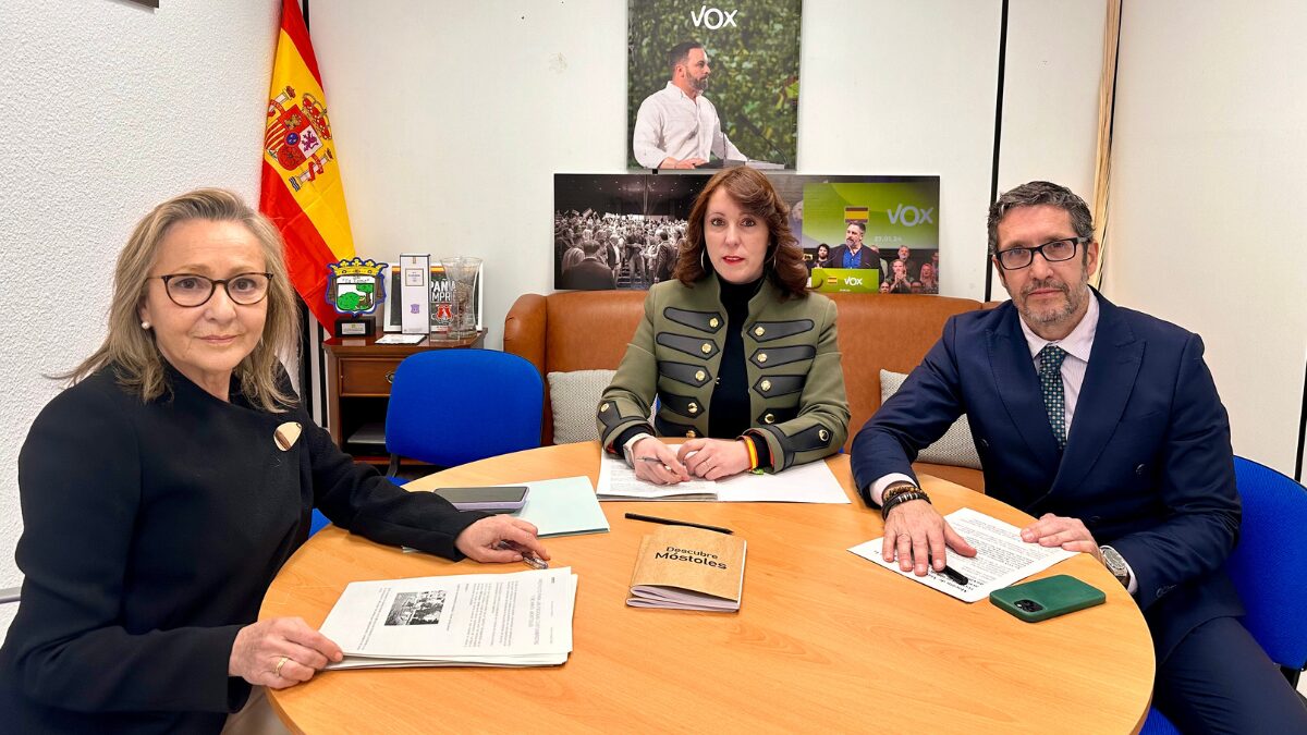 VOX impulsa en Móstoles un sistema de ayudas escolares más justo