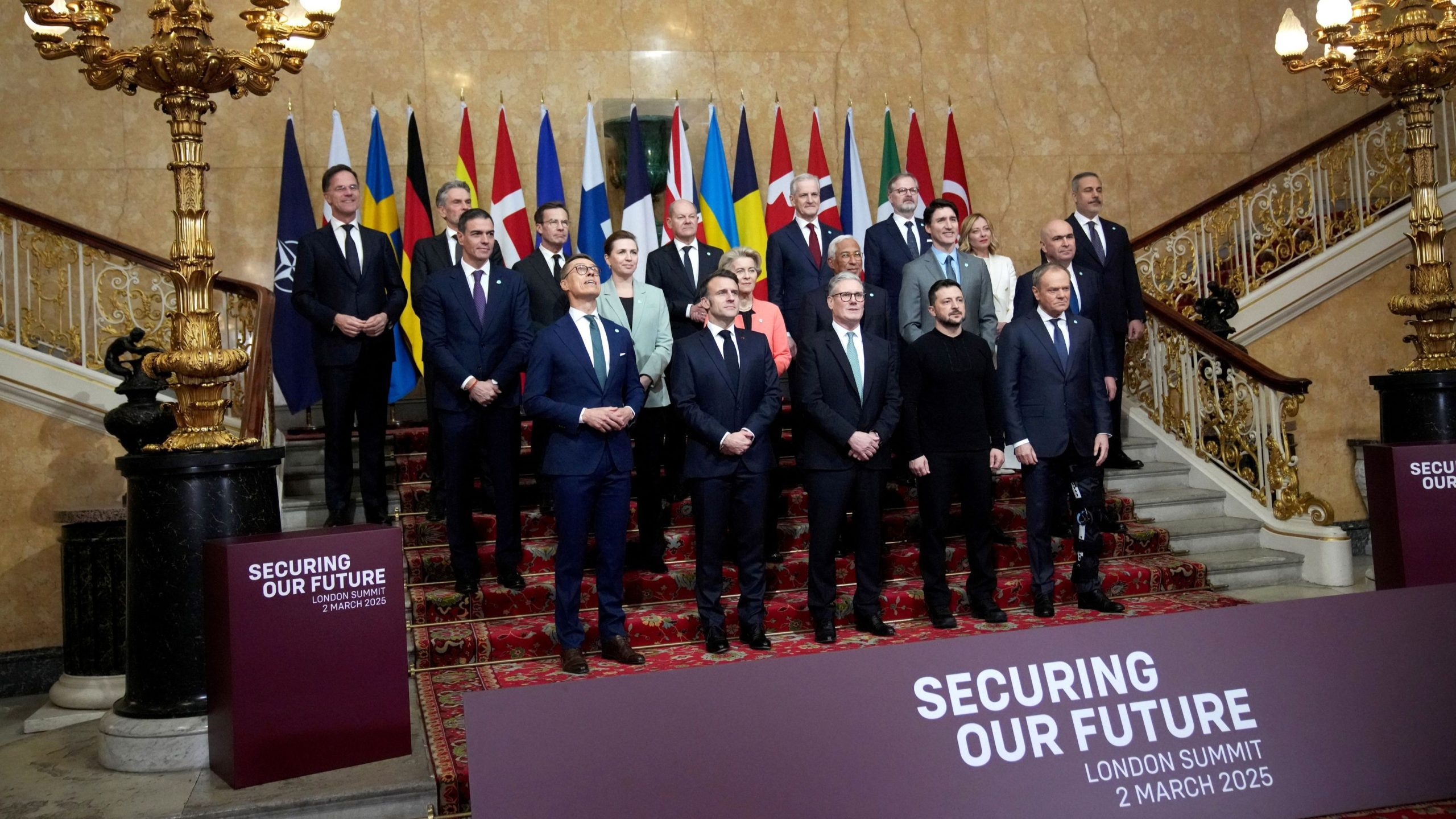 La cumbre de Londres podría ser una oportunidad histórica para construir una política exterior europea autónoma de los EEUU