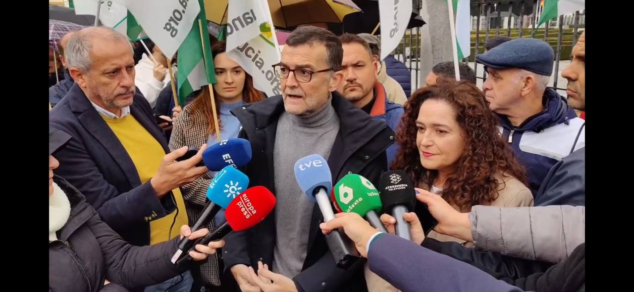 Maíllo dice el 28F que si Moreno Bonilla ratifica su “absoluta traición a los intereses de Andalucía al renunciar a la quita de más de 18.000 millones” estará “cavando su propia tumba política”
