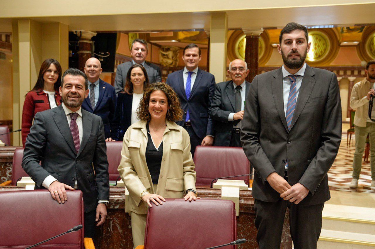 VOX logra que la Asamblea Regional pida sacar a concurrencia competitiva el CEMOP