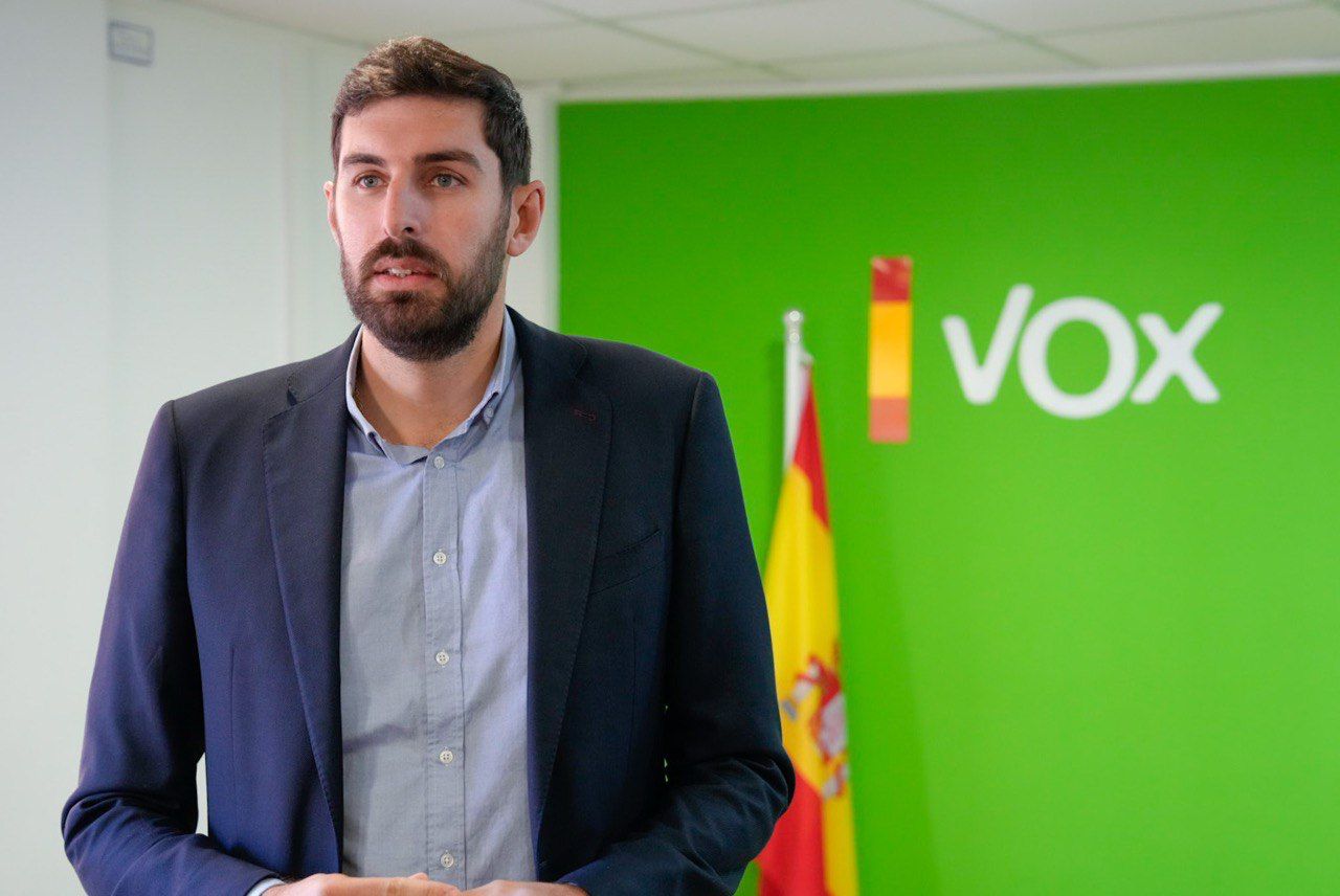 Antelo exige la dimisión de Sánchez tras el apagón: “Ya basta de las mentiras de un Gobierno traidor y negligente”