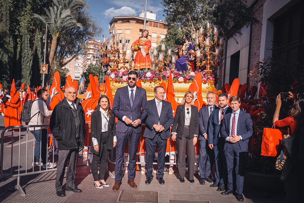 Antelo defiende las tradiciones, la cultura y la fe cristiana en la procesión del Santísimo Cristo de la Sangre