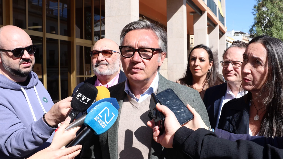 Gavira exige a Moreno Bonilla “no aplicar en Andalucía el Pacto Verde Europeo” y negociar los aranceles con EEUU en lugar de “tirarse en brazos de China y Marruecos”
