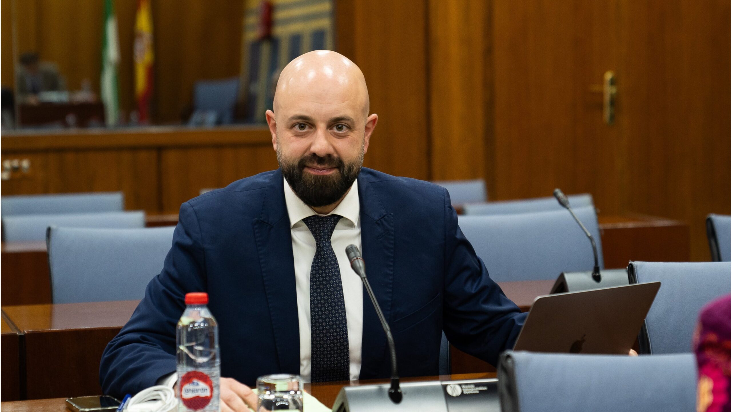 VOX denuncia otra mentira del Gobierno del PP en la Junta: “En Almería hay centros educativos que no cuentan con PTIS”
