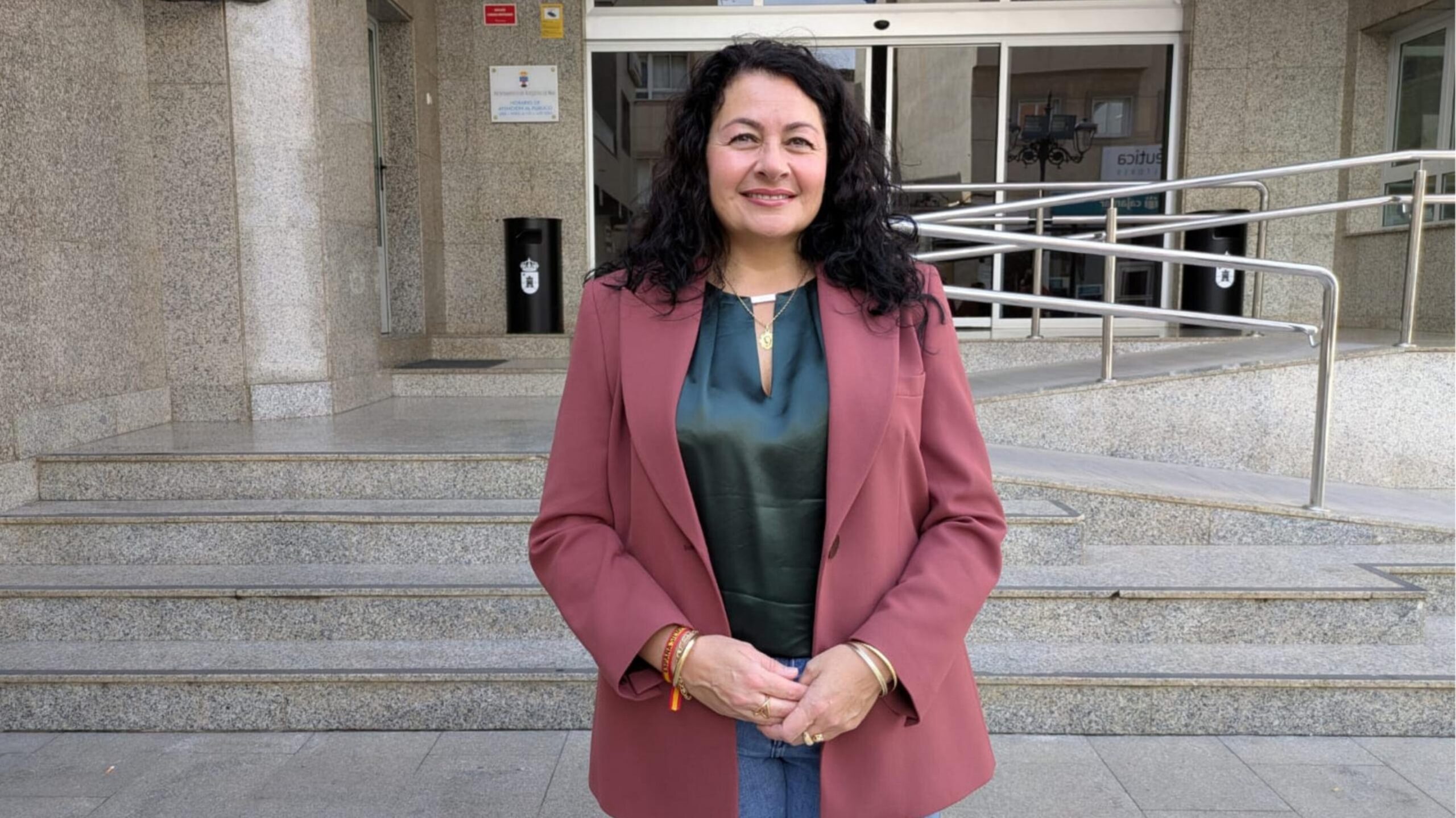 VOX califica de “desastrosa” la situación de la recogida de basuras en Roquetas de Mar y señala al Partido Popular de Amat como principal responsable