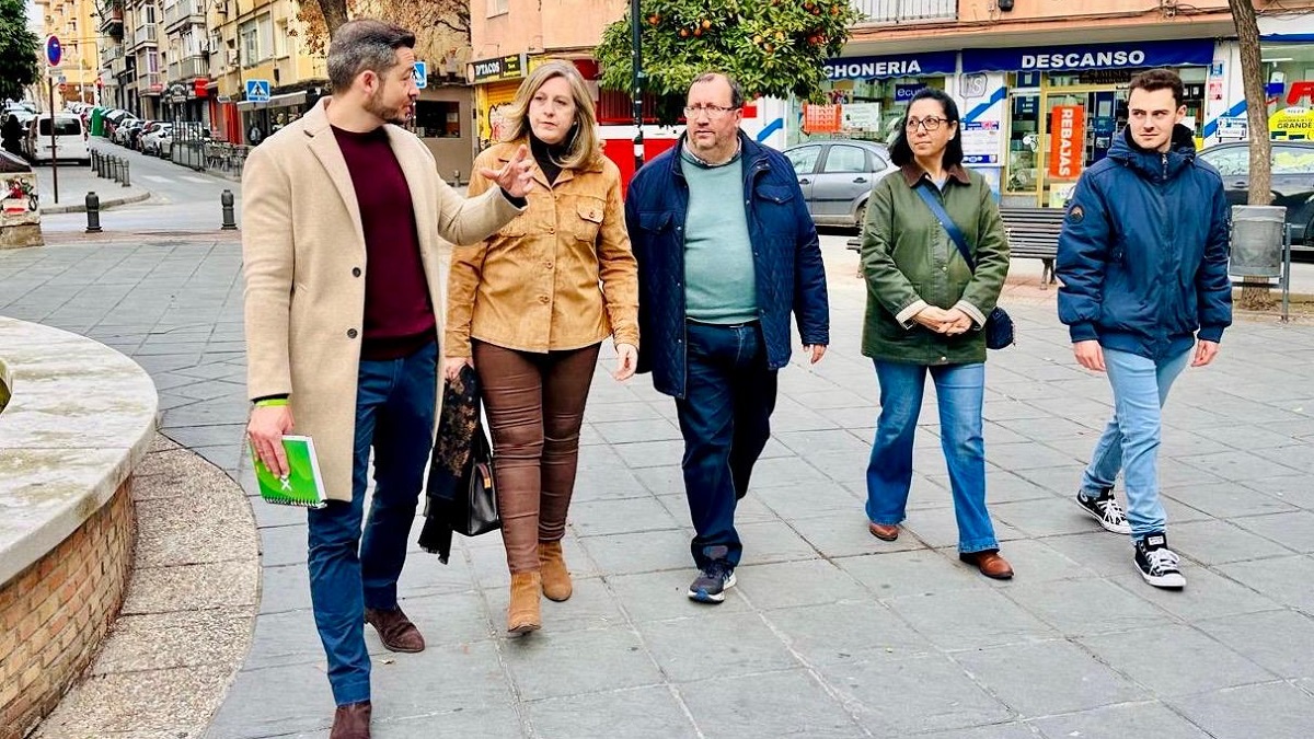 Beatriz Sánchez Agustino: "Los vecinos de Plaza de Toros-Doctores-San Lázaro claman por las carencias en limpieza, seguridad y comercio"