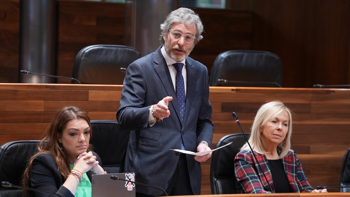 VOX acusa al consejero de vivienda de ser “insensible” por negar la okupación y no hacer nada ante este problema