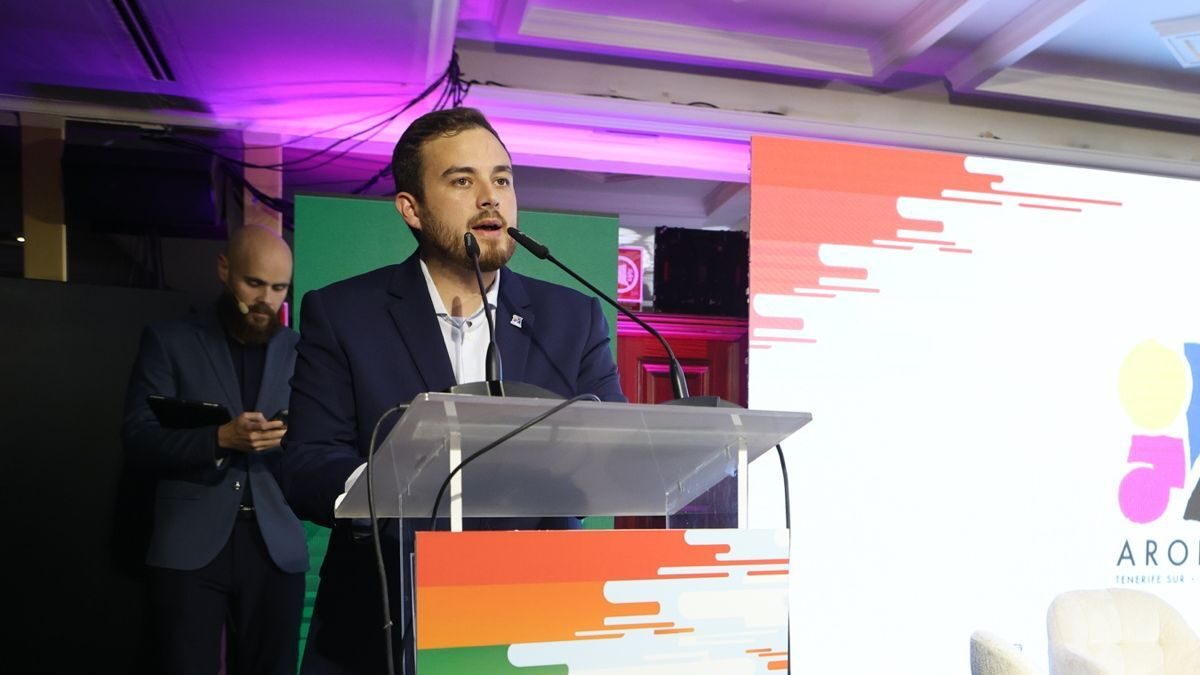 El concejal de Turismo de Arona (VOX) defiende en Futurismo 2025 un modelo turístico que se fije en lo local y arraigado a la identidad