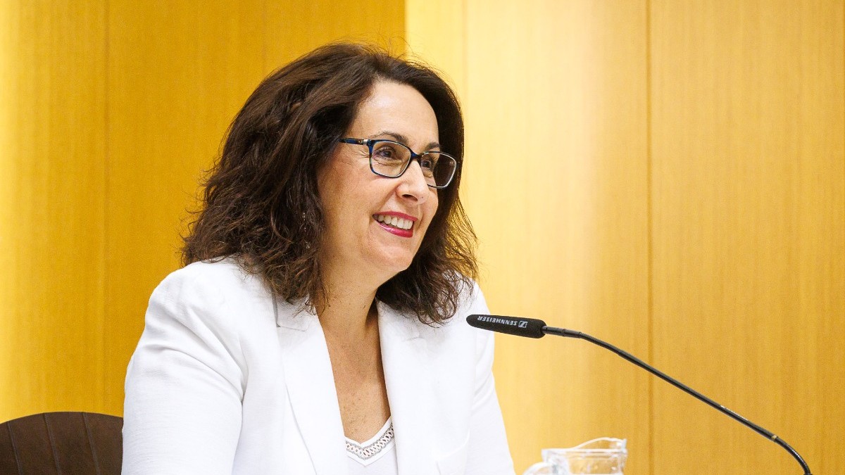 Eva Torres: “A pesar de la huelga, los ciudadanos han llenado el tranvía en el horario ampliado de fines de semana que propuso Vox"