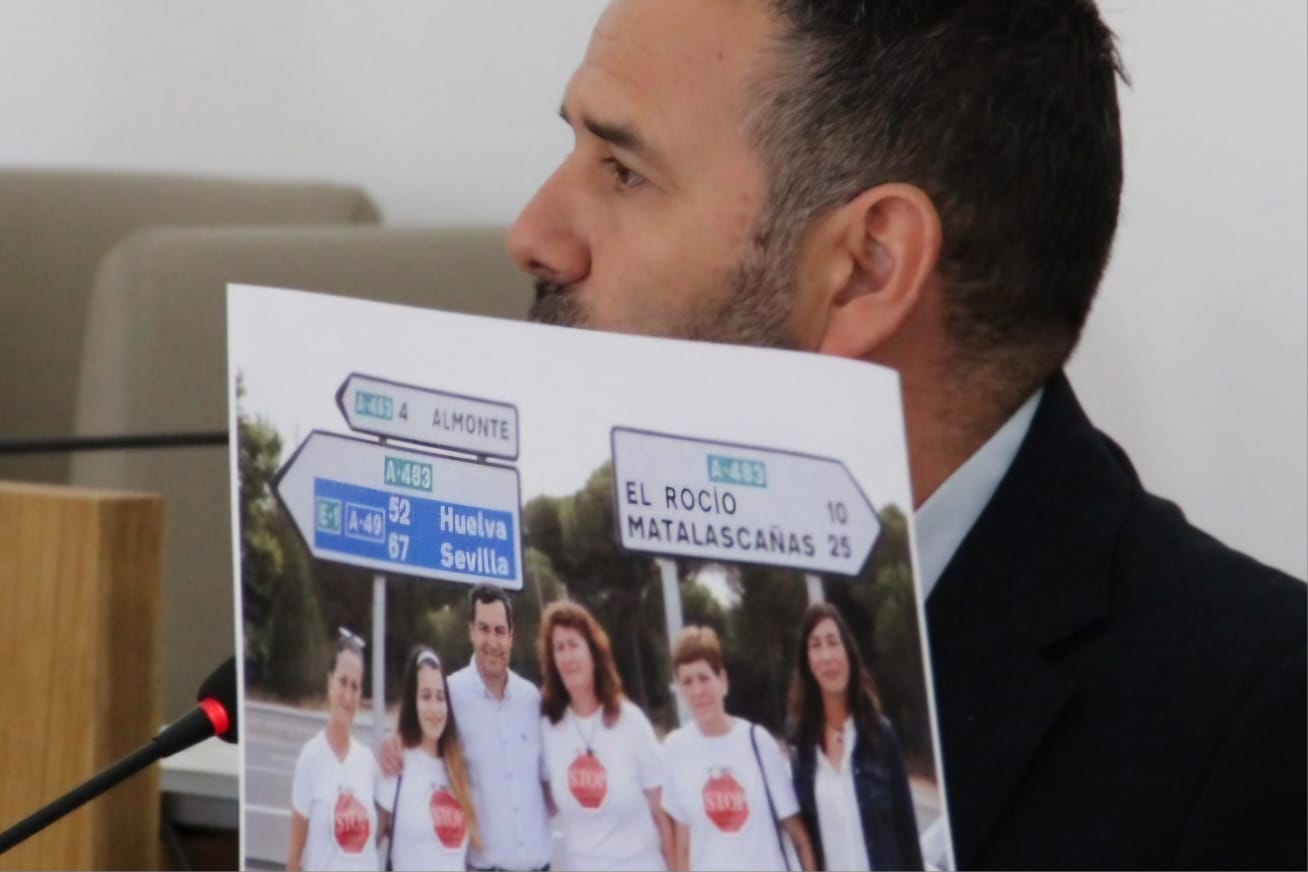 El PP se niega en Diputación a la reparación de la carretera de Almonte propuesta por VOX