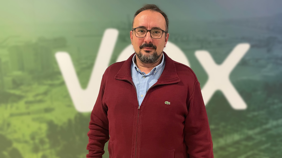 Bomberos de Benalmádena trasladan a VOX las numerosas carencias con las que tienen que trabajar