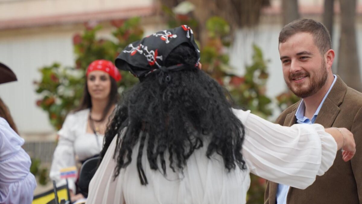 El Patronato de Cultura (VOX Arona) acoge su primera Galería de Arte Inclusiva en el Centro Cultural Los Cristianos