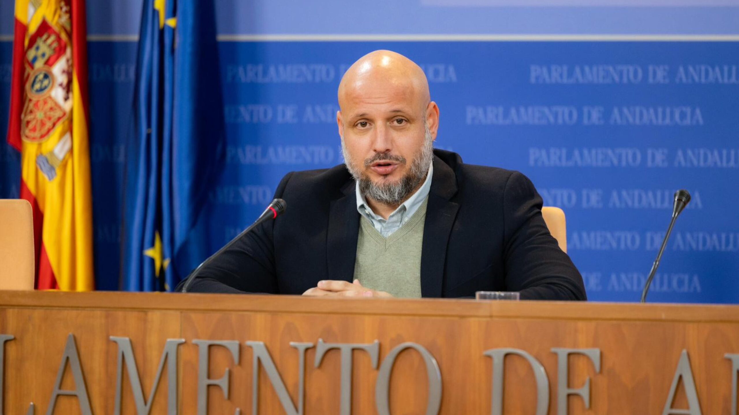 VOX denuncia el “clan mafioso” del Partido Popular de Almería