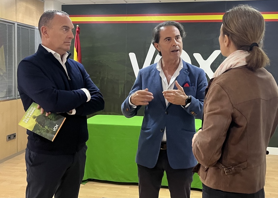 VOX denuncia que los Presupuestos 2026 de la Junta de Andalucía son “un episodio más de la propaganda política del PP”