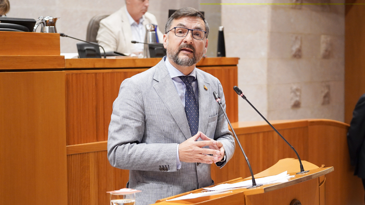 Fermín Civiac dimite como presidente de VOX en Huesca por motivos personales