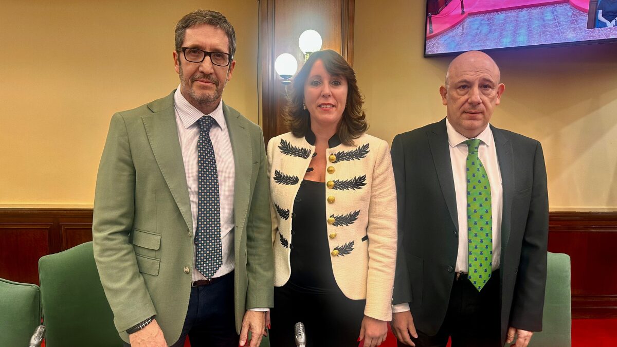 Nieva Machín (VOX): “Una administración ejemplar se mide por los resultados, no por las fotos ni los egos”