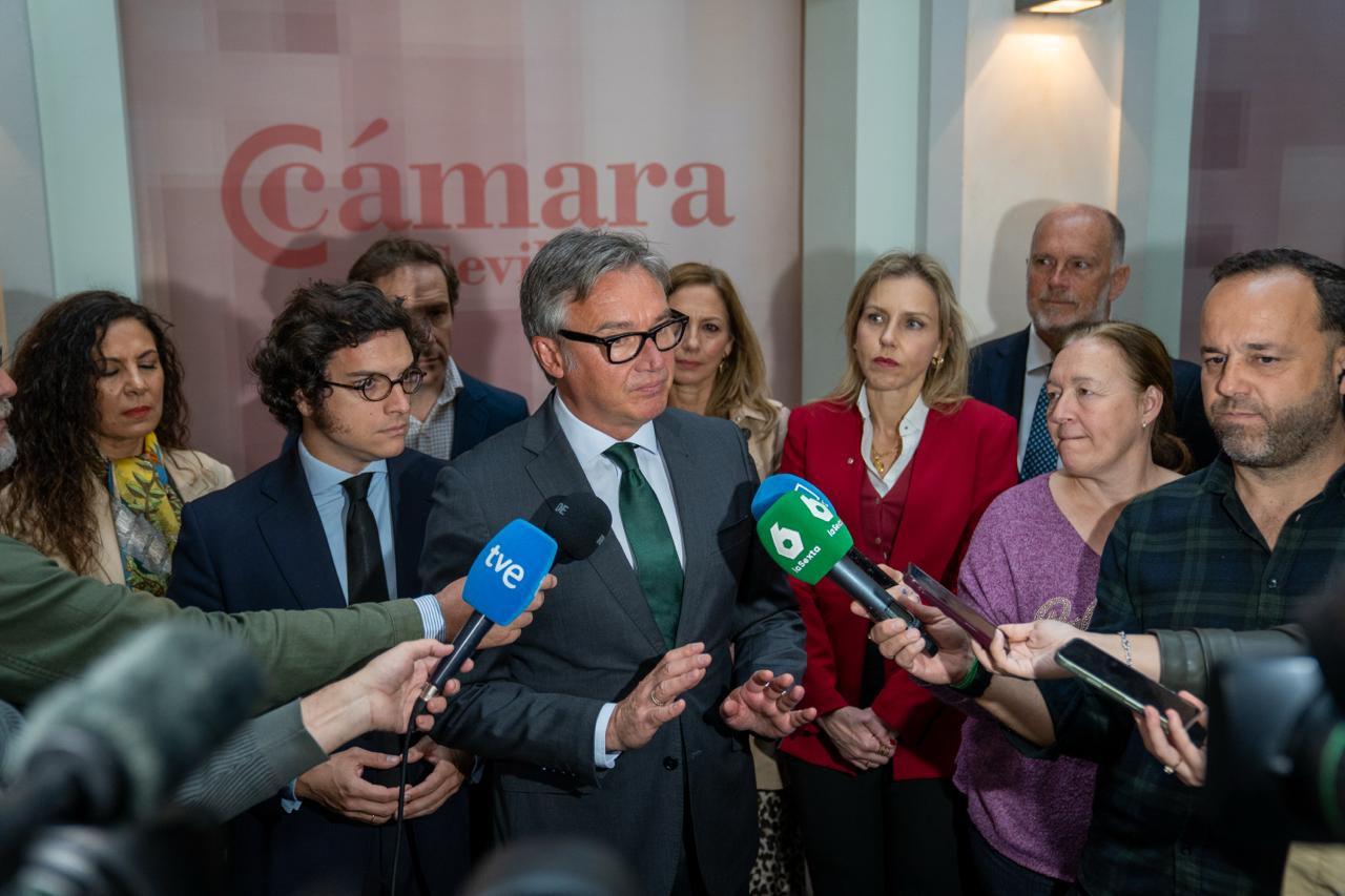 Manuel Gavira: “Los sucesos en Montefrío y Zafarraya no son sucesos aislados, son las consecuencias de las políticas de puertas abiertas del PP y del PSOE”