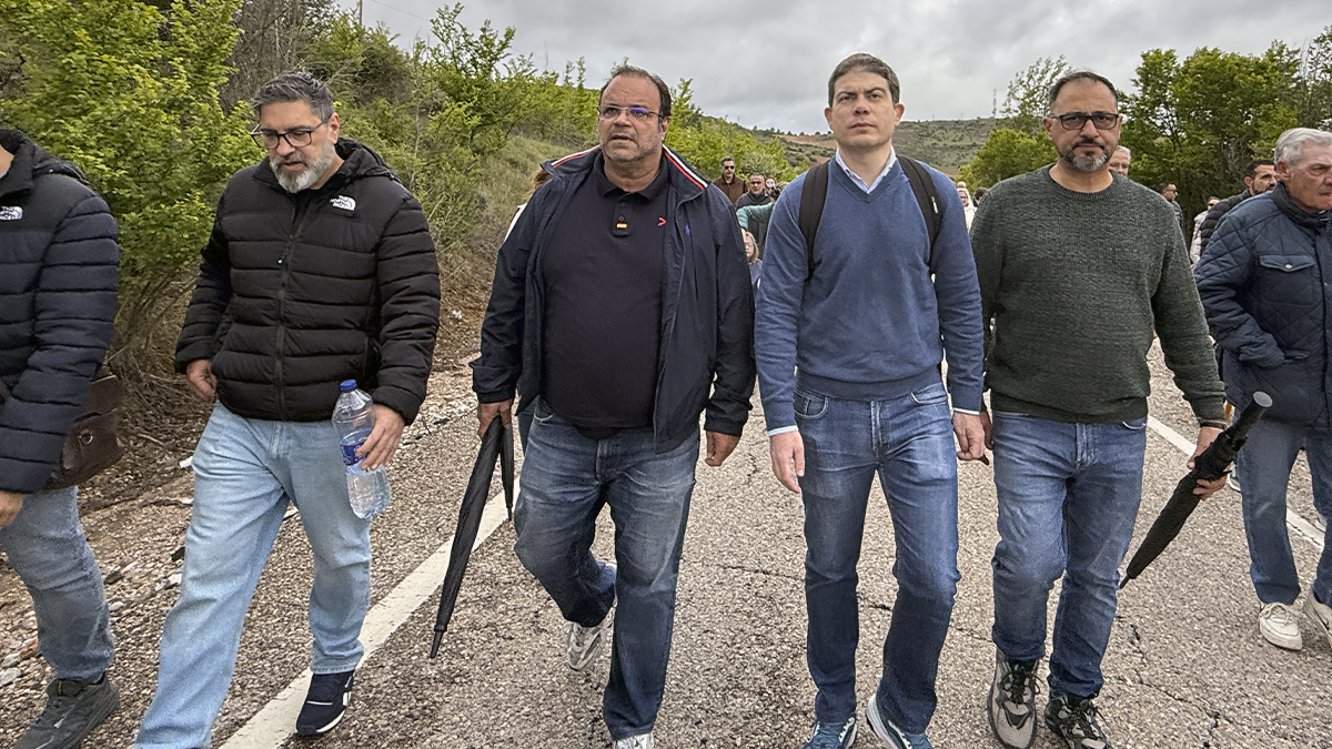 VOX acompaña a los peregrinos en la tradicional Marcha a Barbatona