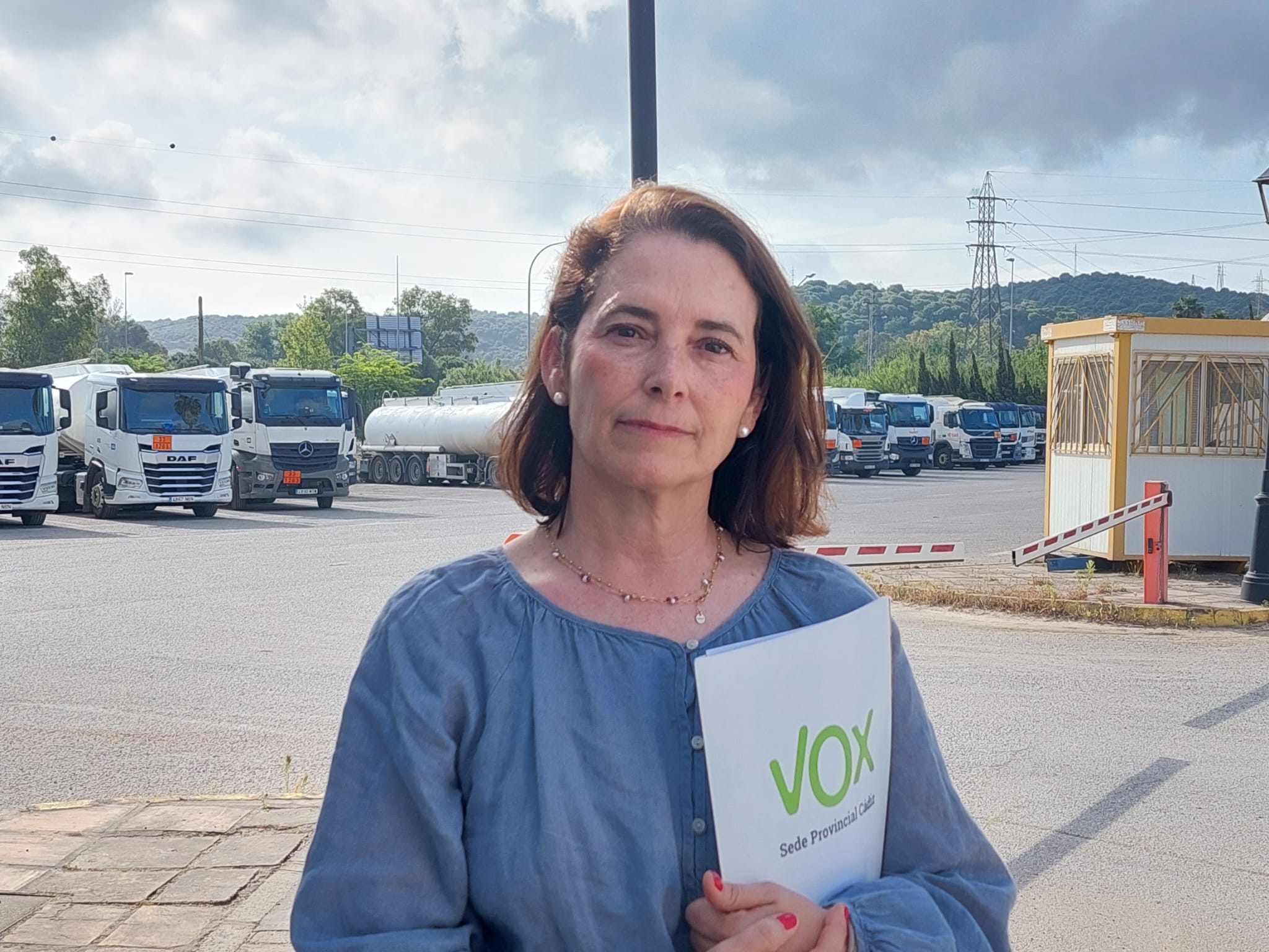 Noelia Campos (VOX) alerta de la debilidad de la industria en la provincia: “apenas 6 de cada 100 empresas sostienen la industria gaditana”