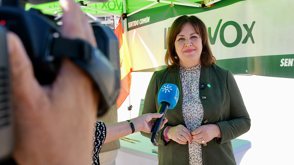 VOX presenta en Granada un plan con 70 medidas para “revertir 50 años de bipartidismo” en la sanidad andaluza