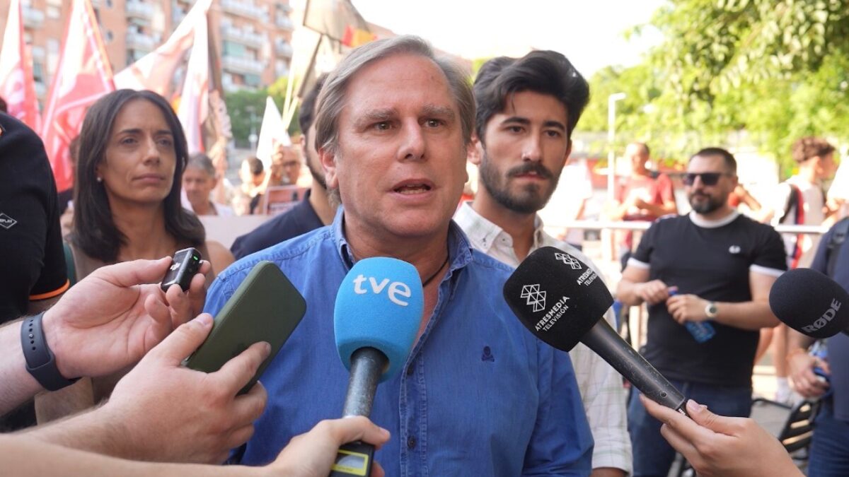 VOX exige elecciones inmediatas en Cataluña ante la corrupción del Govern y la "islamización" de los barrios