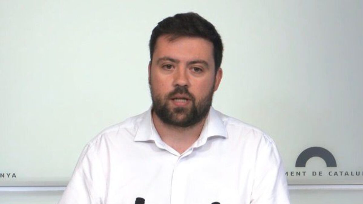 VOX denuncia la complicidad del gobierno de PP y SOM con el top manta y exige proteger al comercio local de Castelldefels
