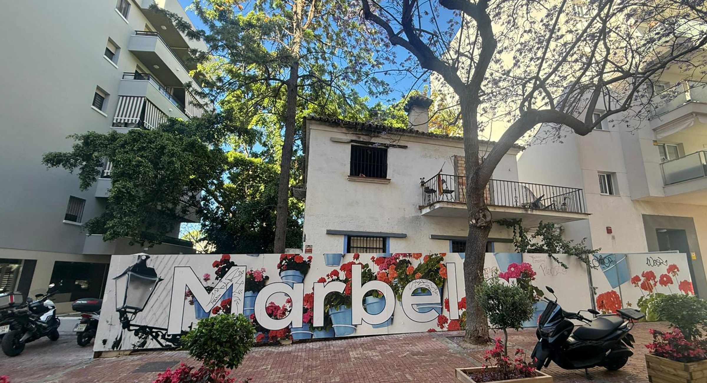 VOX propone transformar la antigua casa de la colonia Ansol en viviendas asequibles para marbelleros