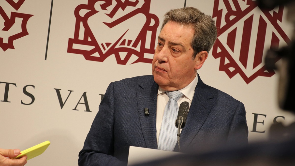 VOX presenta una iniciativa para instaurar la prioridad nacional, es decir defender a los españoles en la gestión de los servicios públicos