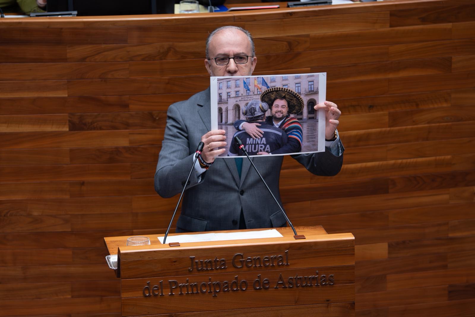 VOX acusa al Gobierno de Barbón de utilizar los proyectos de investigación minera para “bordear la ley” y sostener una “ficción” de la minería del carbón