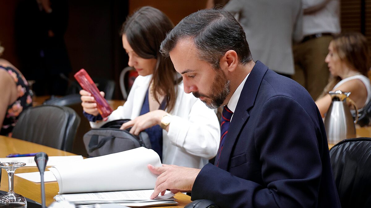 VOX denuncia el silencio de la jefa de Contratación de Alicante en la comisión de investigación sobre el caso Les Naus