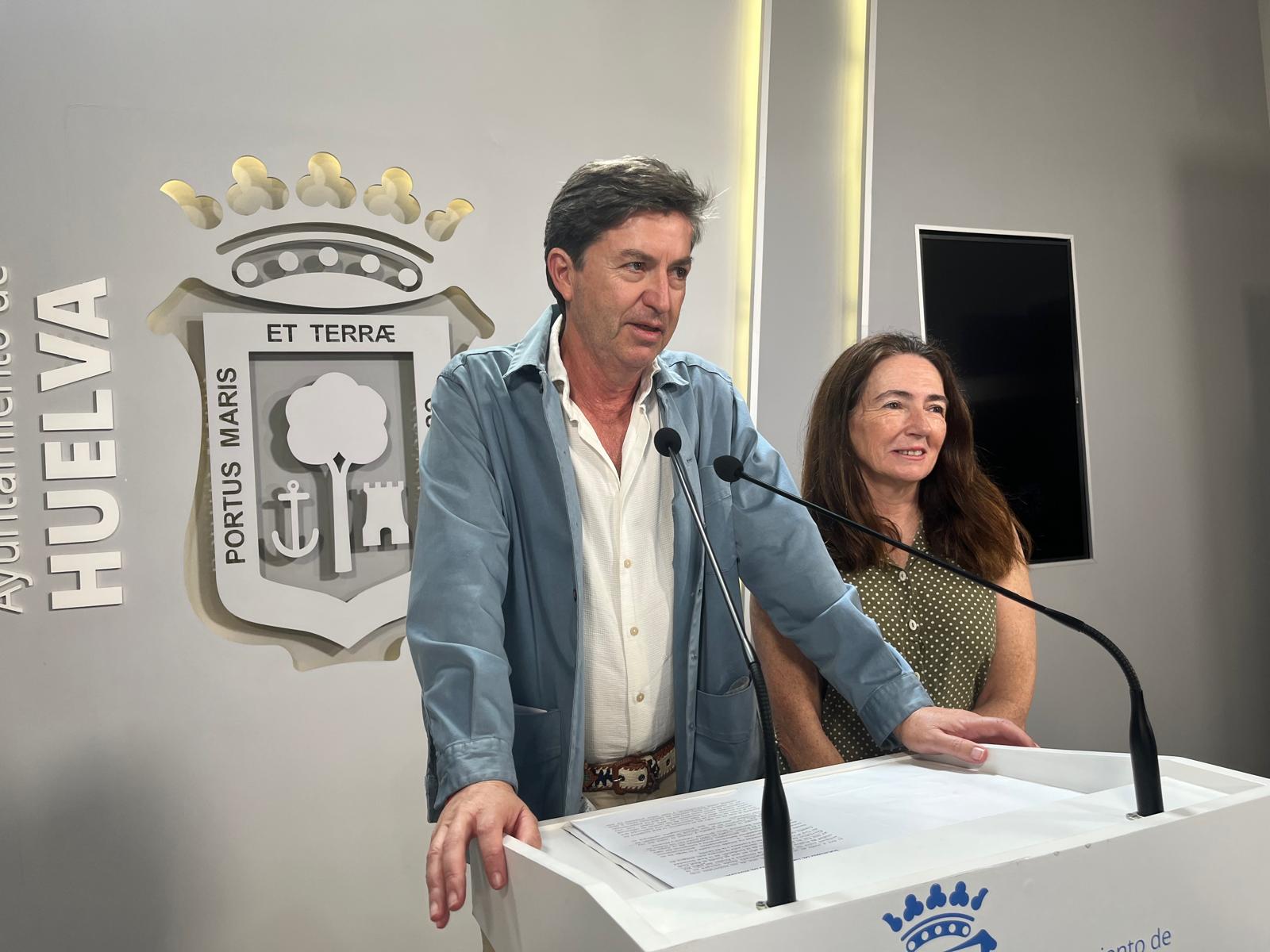 VOX exige al Ayuntamiento de la capital medidas urgentes para acabar con el colapso diario de la carretera de Punta Umbría