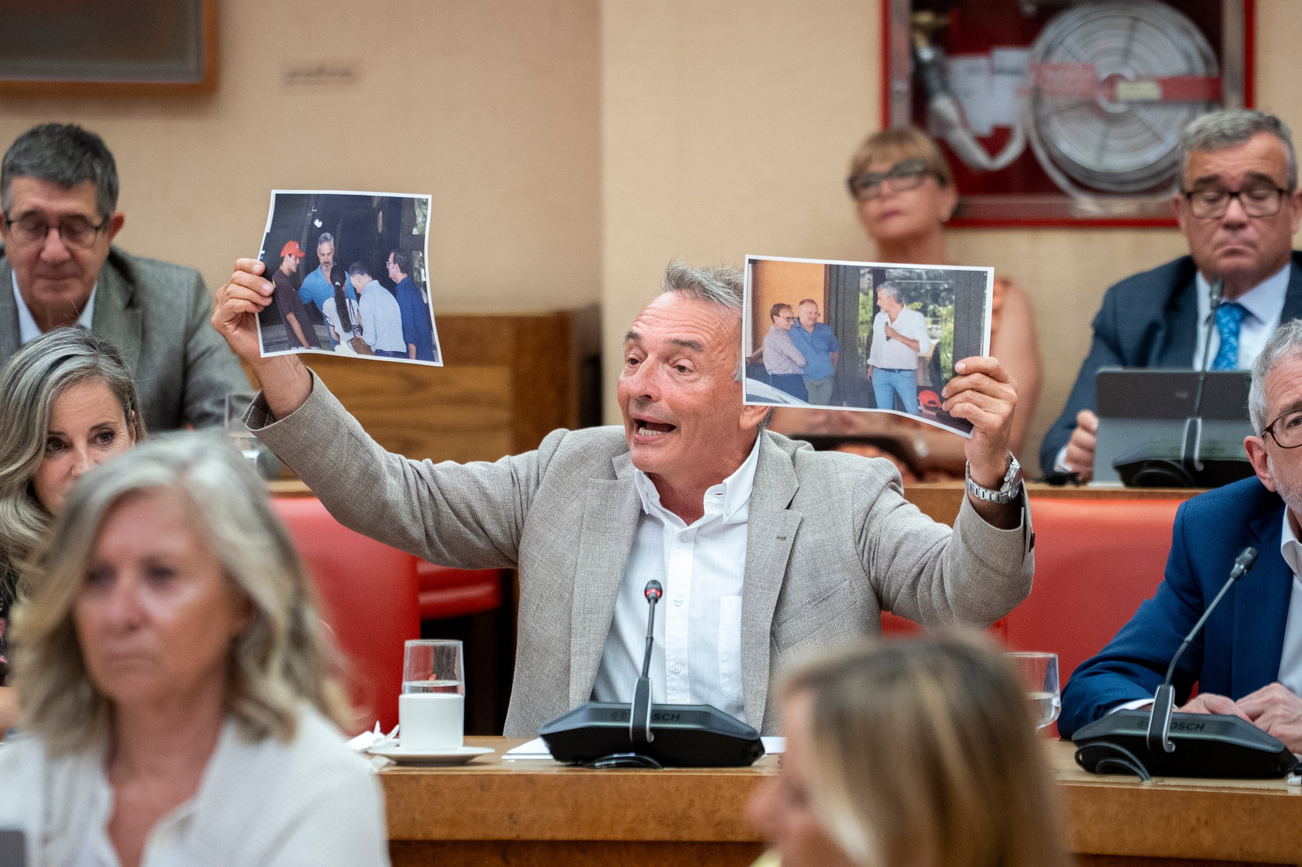 Santiago exige a PP y Vox que “dejen de usar a Ceuta como rehén” y acusa a los de Feijóo de “hacer lo que sea para gobernar, incluso vender su alma a los monstruos de la ultraderecha”