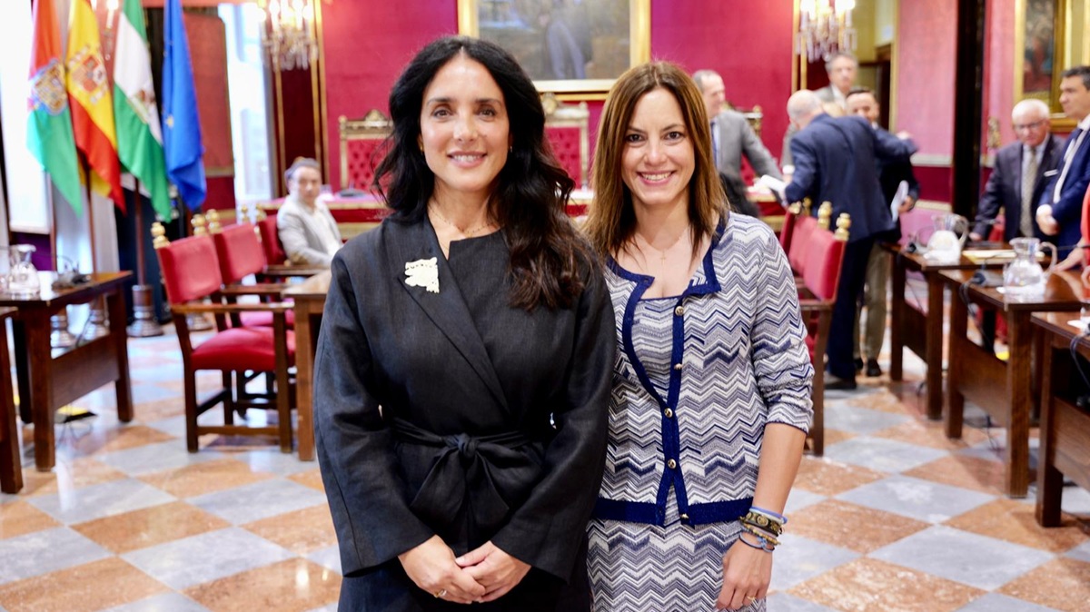 Paloma Gómez Enríquez toma posesión como concejal de VOX en el Ayuntamiento de Granada