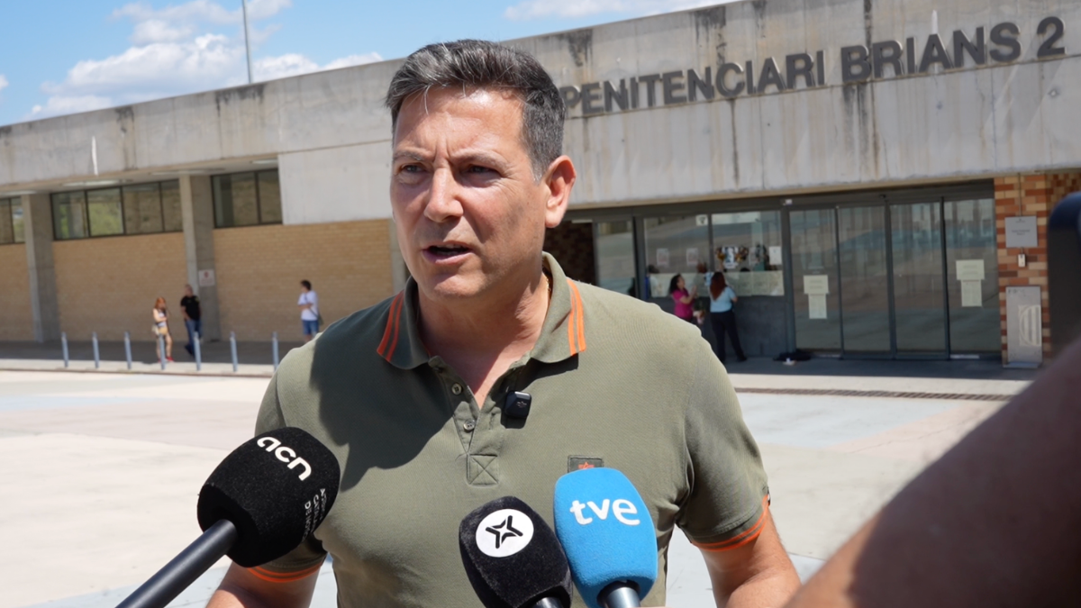 VOX denuncia la “parálisis” del Govern ante las agresiones a funcionarios de prisiones y la creciente inseguridad en Cataluña