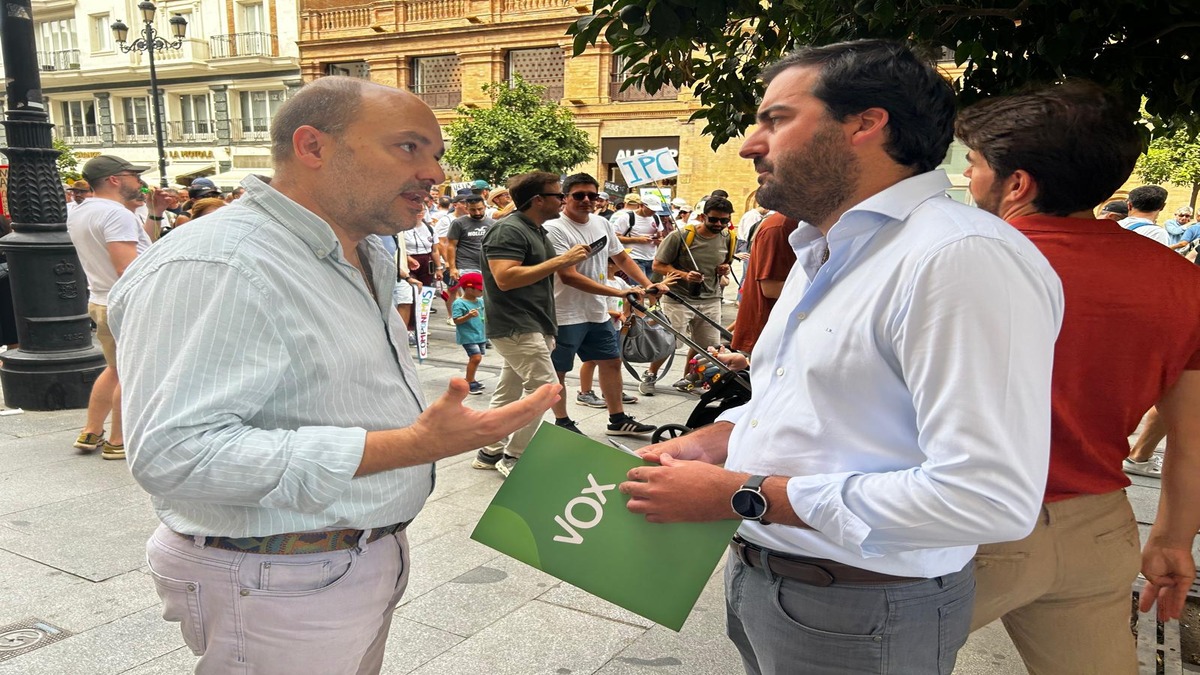 VOX destaca la supresión de las ayudas municipales a cooperación internacional para destinar los recursos a las necesidades de los sevillanos