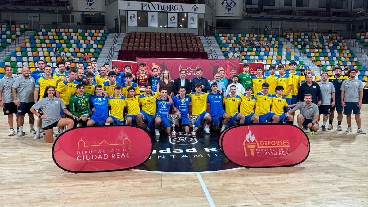 Patricia Saldaña destaca la fortaleza del deporte provincial en el Trofeo Diputación de Balonmano