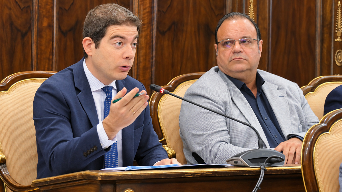 VOX acusa al PSOE de Guadalajara de ponerse de perfil ante la falta de transparencia del censo electoral derivada de la ‘ley de nietos’
