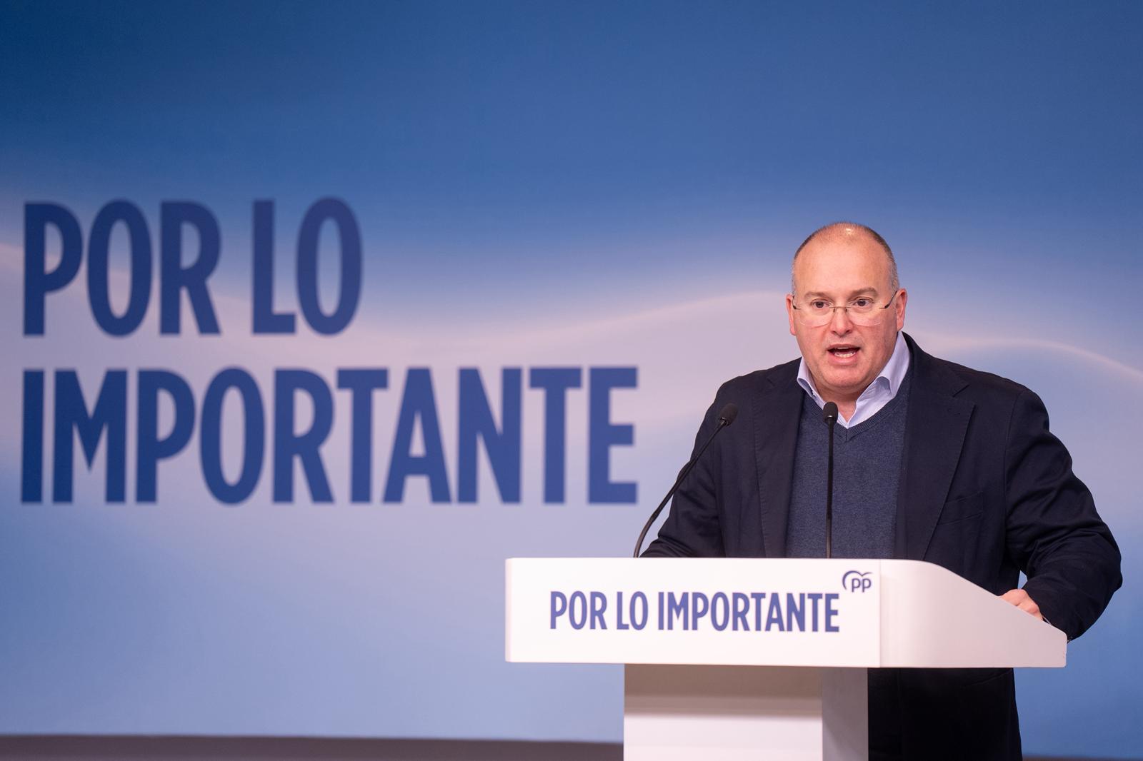 Tellado anuncia un entendimiento con Vox para proteger la mayoría del centro derecha en el Senado: “Es lo mejor para España”