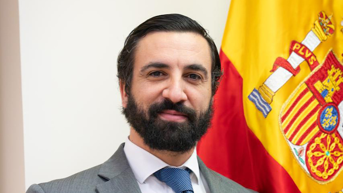 Jacobo Robatto vuelve a encabezar la lista de VOX en Granada para las próximas elecciones generales