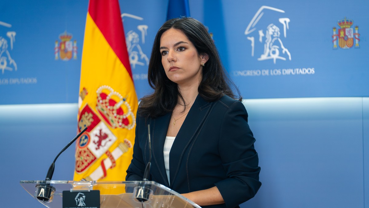 Millán denuncia que el Gobierno perdona a los separatistas mientras exige a los afectados por la DANA devolver los anticipos
