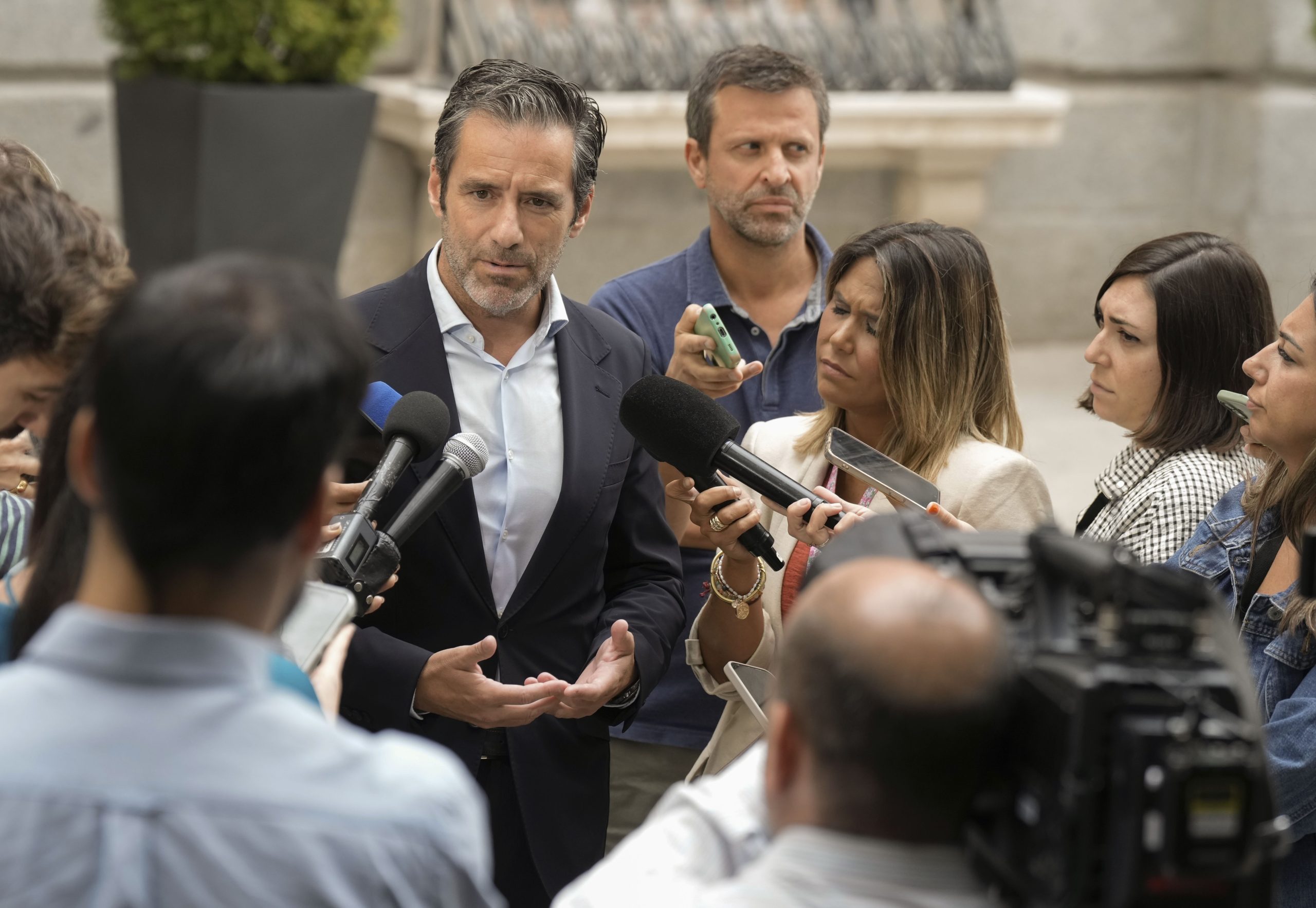 Sémper califica de “despropósito en fondo y forma”los decretos de vivienda del Gobierno: “Es un parcheque va a limitar el acceso a los más vulnerables”
