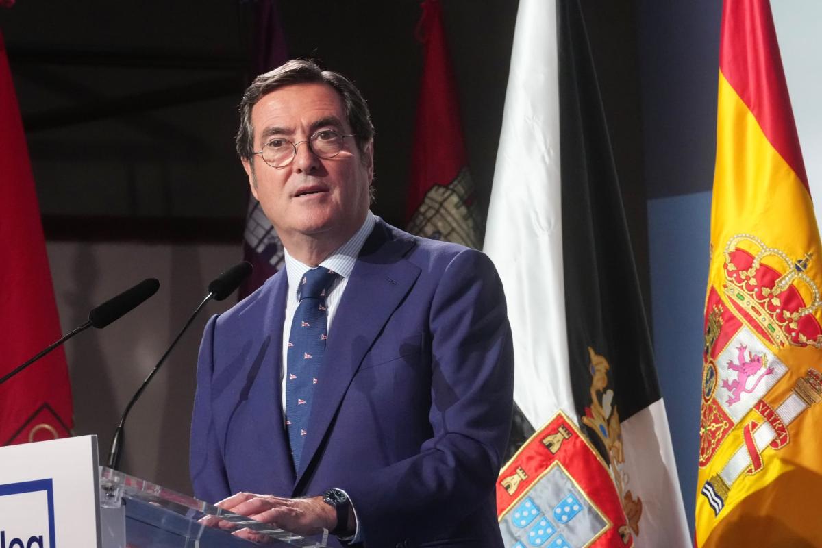 Antonio Garamendi presidirá CEOE durante los próximos cuatro años tras ser reelegido por aclamación|CEOE